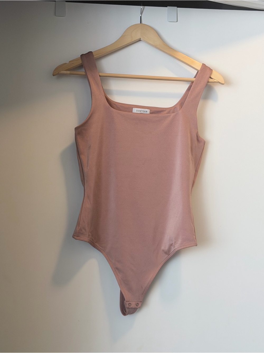 Aritzia Contour Dusky Pink Square-Neck Bodysuit